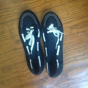 CUTE BOATSHOES