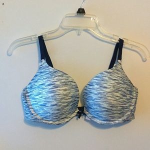 NWOT Victoria Secrets Sexy-Tee Push Up bra bundle