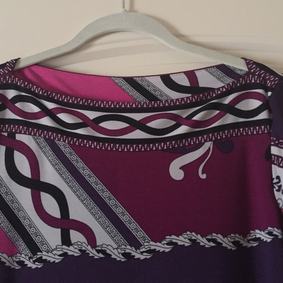 Tunic - Picture 4 of 4