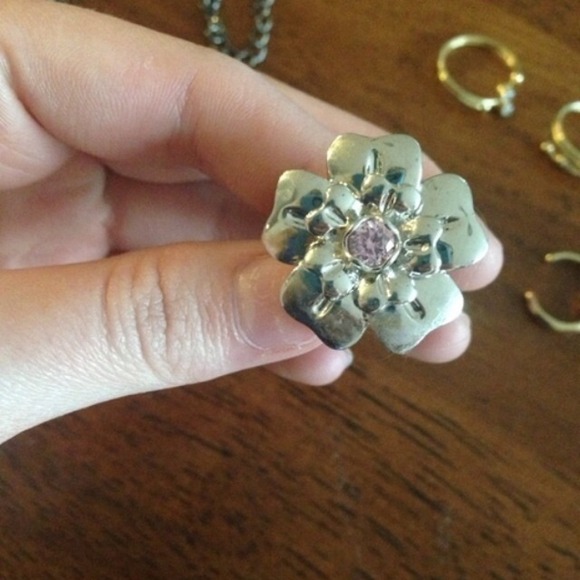 Flower ring