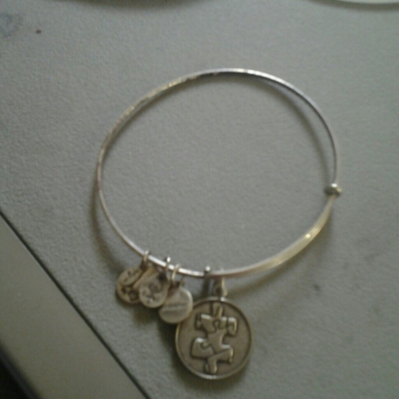 Alex & Ani