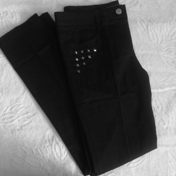Black pants - Picture 1 of 3