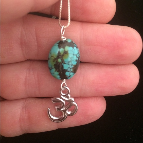 🌿SALE⭐️Turquoise "Ohm" Necklace - Picture 2 of 3