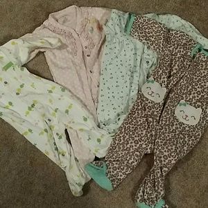 Footed baby pj's