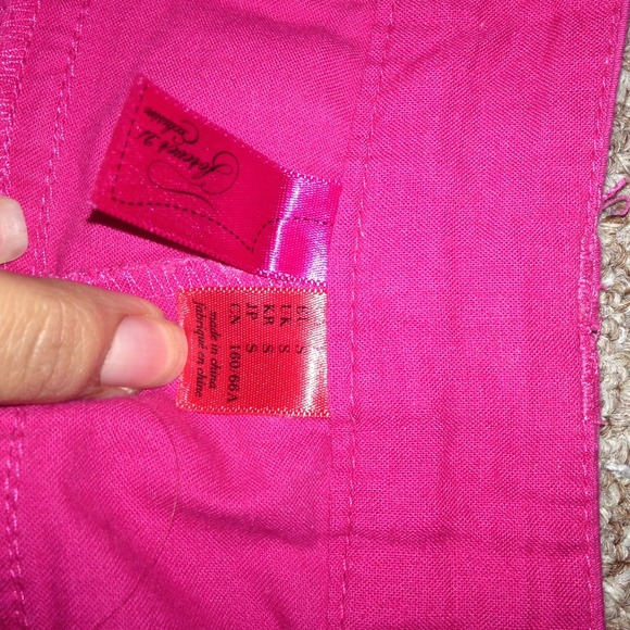 Pink Shors - Picture 4 of 4