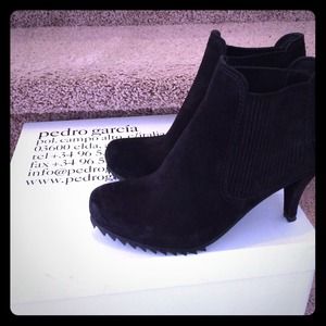 Pedro Garcia black suede ankle boots