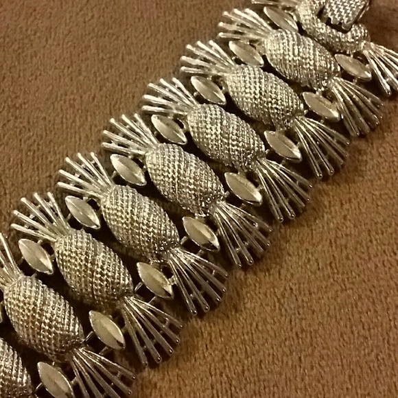 Vintage Sara Coventry Pineapple Bracelet