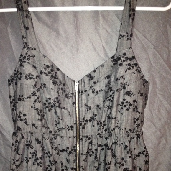 Sold - Picture 2 of 4