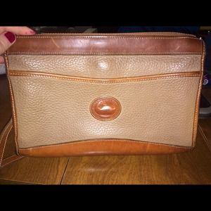 ‼️MARKDOWN ‼️ 💯 AUTHENTIC DOONEY & BOURKE PURSE