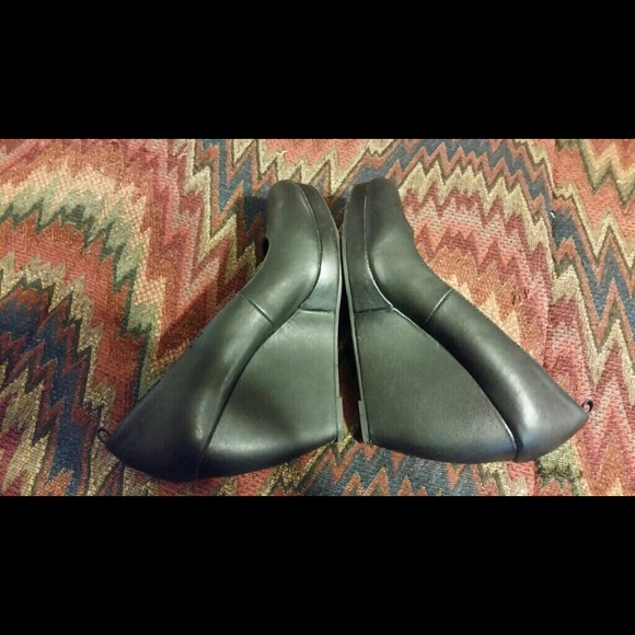 Mix No. 6 ~ Black Wedges