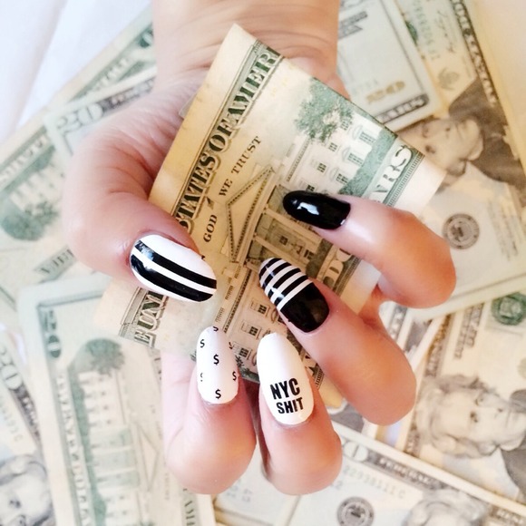 Introducing House Of Vernis fashion nail wraps!!!