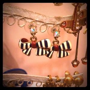 Betsey Johnson nautical bow earrings