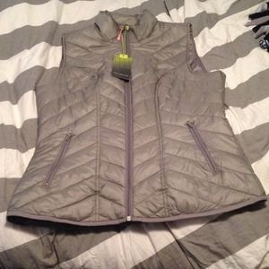 🔻SALE - Was $20🔻 Grey "puffer" vest