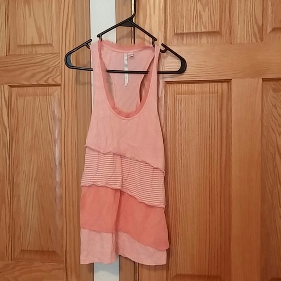 Tank top - Picture 3 of 3