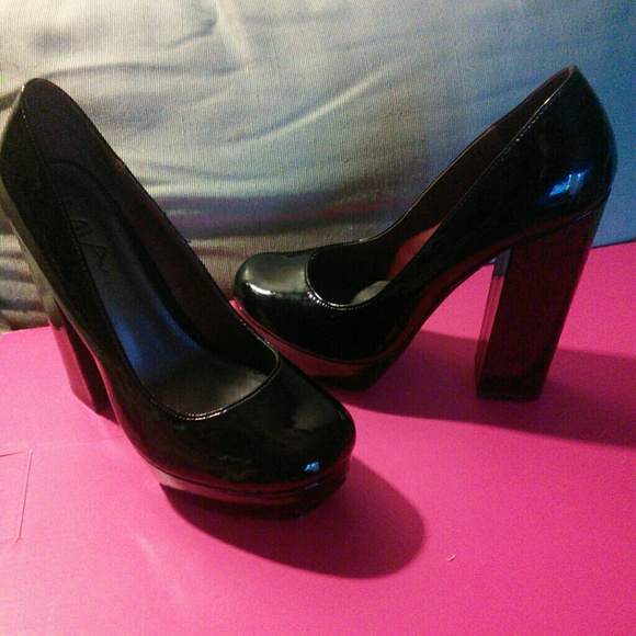 Mia patent leather pumps - Picture 2 of 3