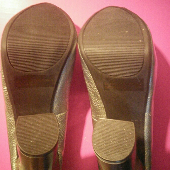 Quipid size 7 peep toe heels - Picture 3 of 3