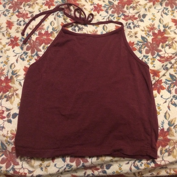 Brandy melville cropped halter