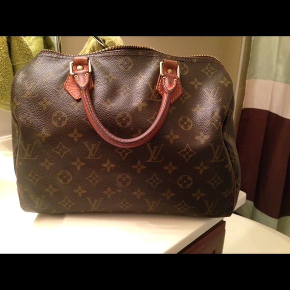 100% Authentic LV speedy 30