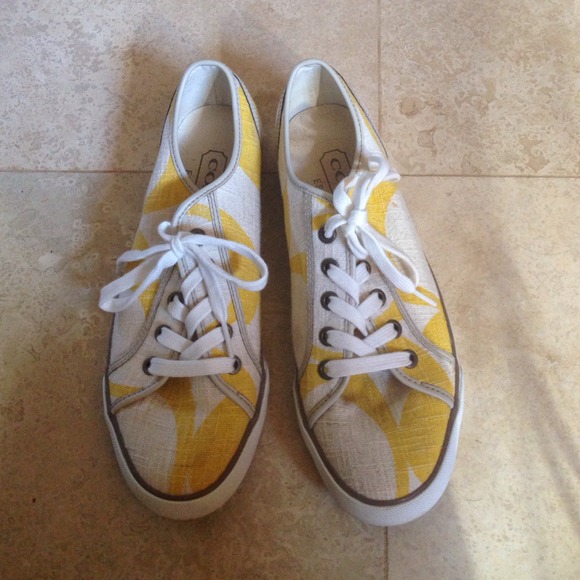 Coach shoes
