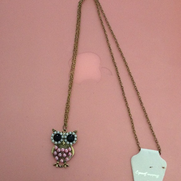 Owl necklace 5 available - Picture 2 of 2