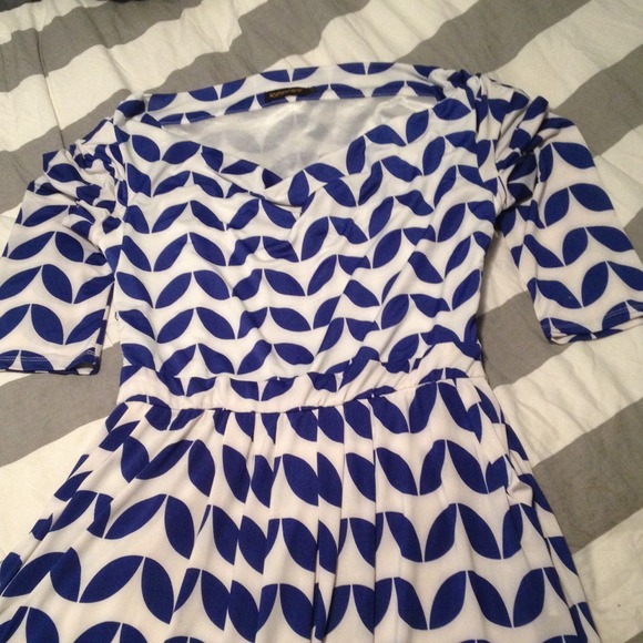 ❌Sold w/Bundle❌Retro Knee Length Dress