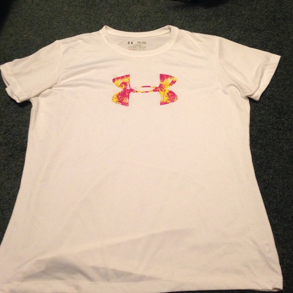 Under Armour t shirt
