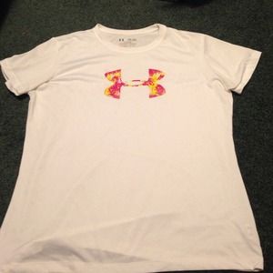 Under Armour t shirt