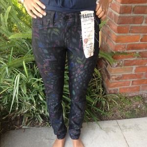 Fragile brand skinny jeans