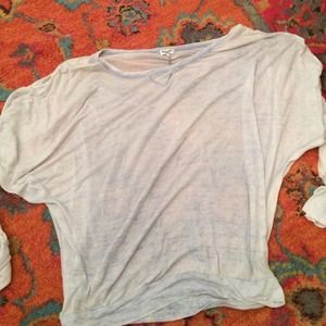Sz M Splendid sheer dolman tissue top, light blue
