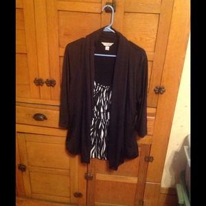 Super-cute and very slimming top with zebra print