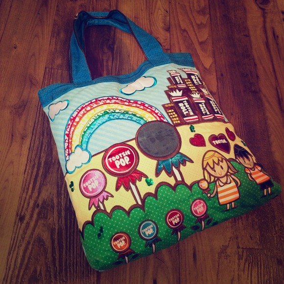 ‼️SALE‼️ Tootsie POP 💢 shoulder bag