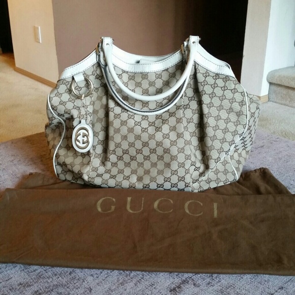 SALE ☺HP😊Gucci Sukey GG