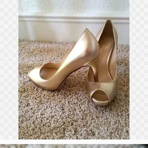 Cole Haan > Violet air soft pump in Gold