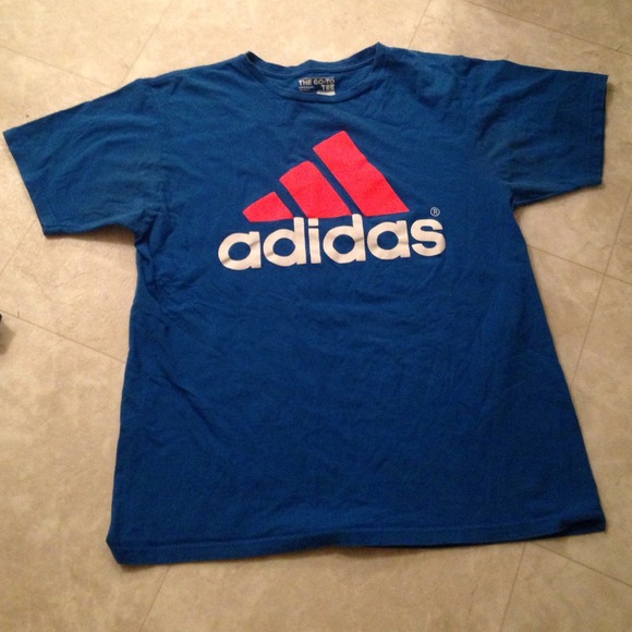 Adidas t shirt