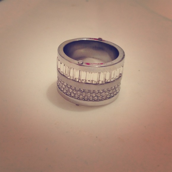 MK ring