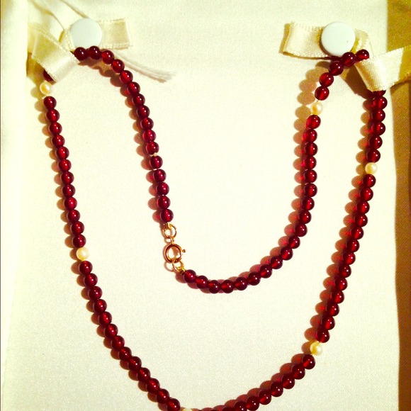 Genuine Garnet & Pearl Necklace