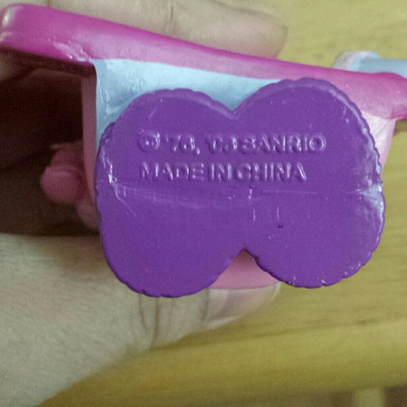 **SOLD ON MERCARI** Hello Kitty figurine - Picture 3 of 4