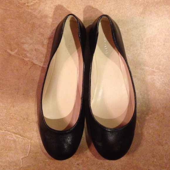 Nine West flat