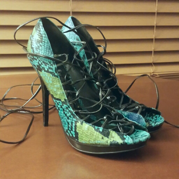 Bakers snake shoes - Picture 1 of 4