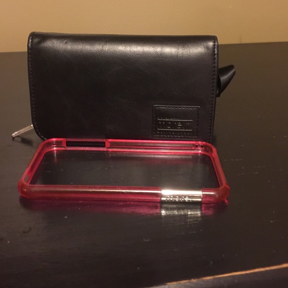 iPhone 5 cases - Picture 2 of 4