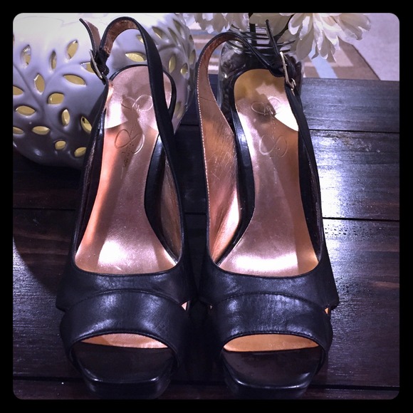 Jessica Simpson black and gold heels