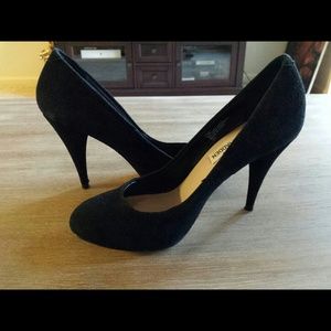 Suede Steve madden heels. Size 5.5