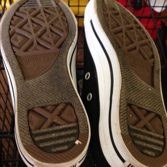 Converse - Picture 3 of 3