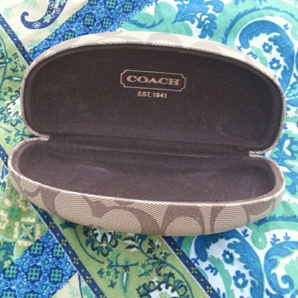 Coach Eyeglass case - Picture 2 of 2
