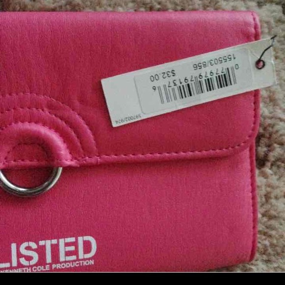 Brand new with tags Kenneth Cole wallet - Picture 4 of 4