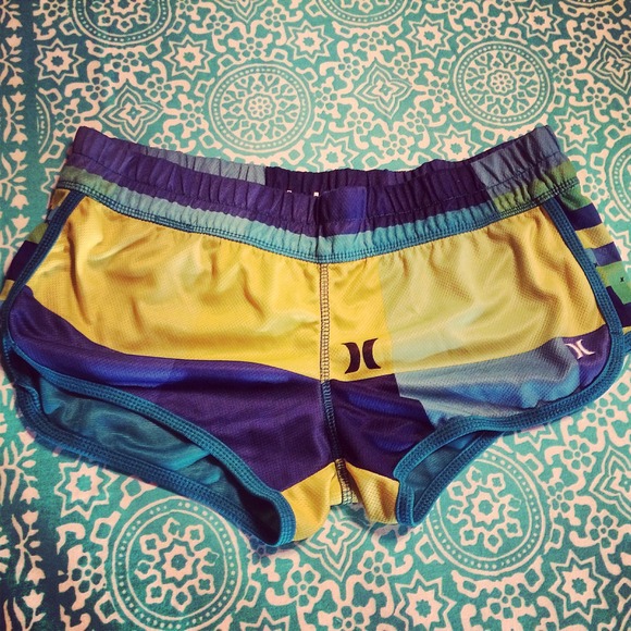 🚫sold🚫Hurley running shorts😍