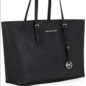 Brand NEW Michael Kors large Jet Set Tote