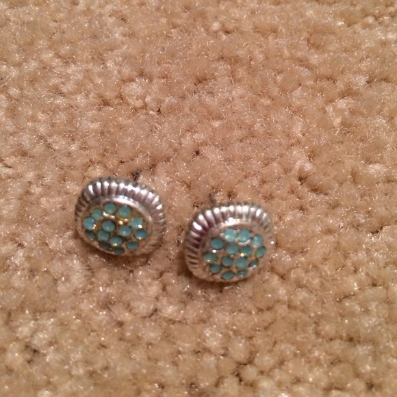 Aqua Earrings - Picture 2 of 2