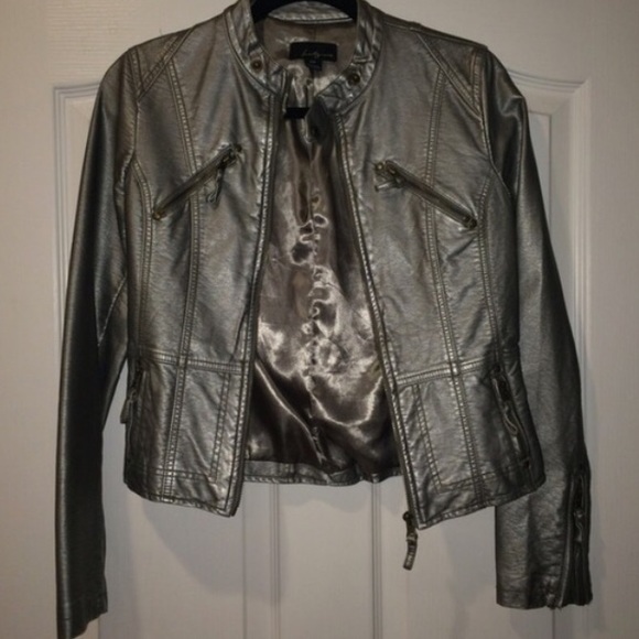 Distressed metallic jacket