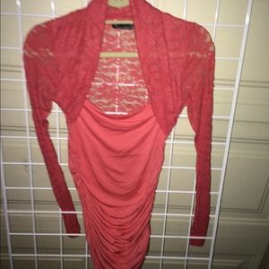 coral lace & stretch top